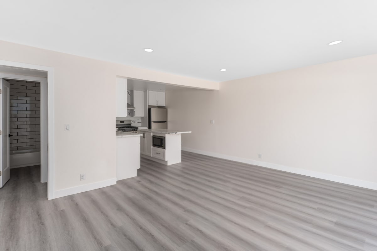 Photos and Video of Seaview Terrace Apartment Homes in San Clemente, CA